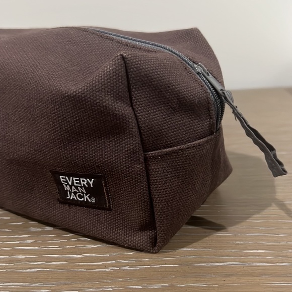 New Every Man Jack Toiletry Travel Bag - Picture 3 of 9